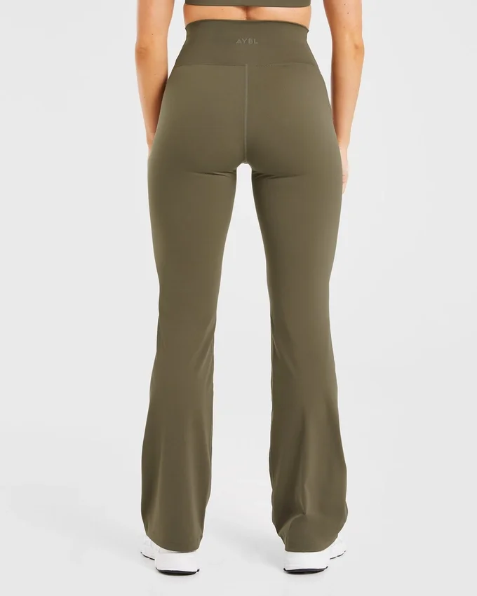 Sculpt Wrap-leggings met uitlopende pijpen