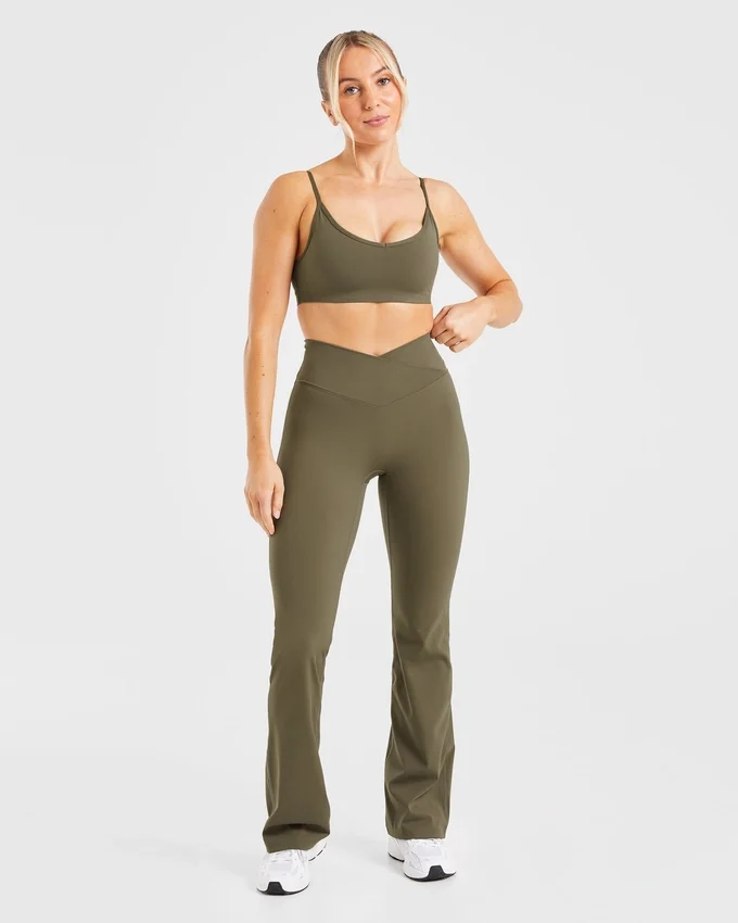 Sculpt Wrap-leggings met uitlopende pijpen