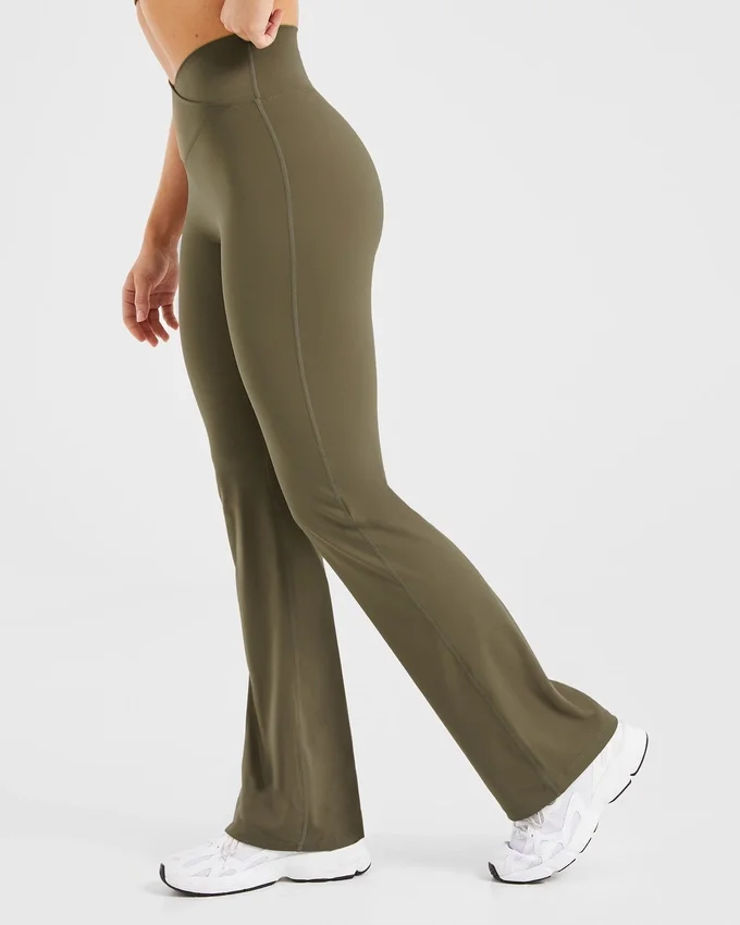 Sculpt Wrap-leggings met uitlopende pijpen