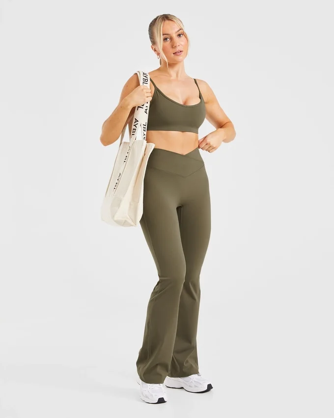 Sculpt Wrap-leggings met uitlopende pijpen