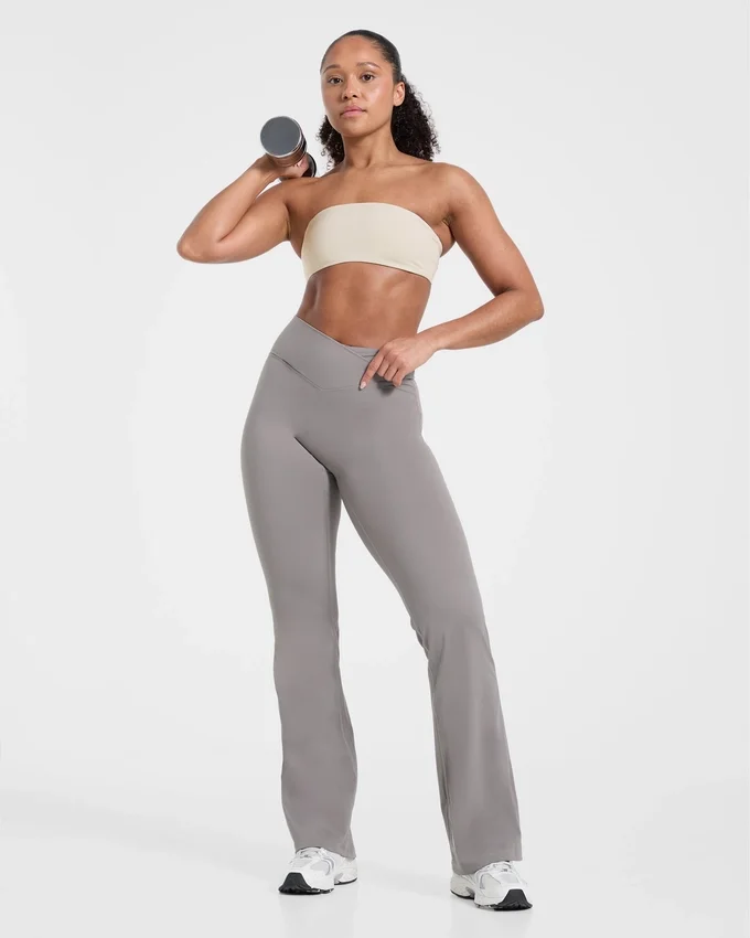 Sculpt Wrap-leggings met uitlopende pijpen