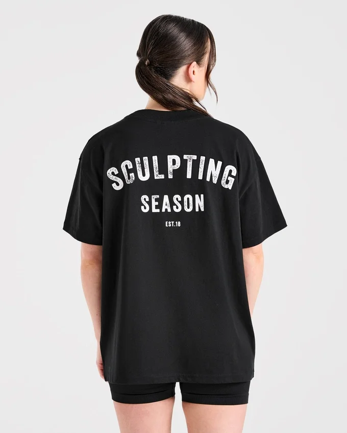 Sculpting Season oversized T-shirt