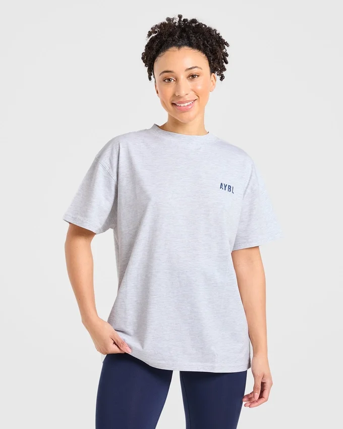 Sculpting Season oversized T-shirt