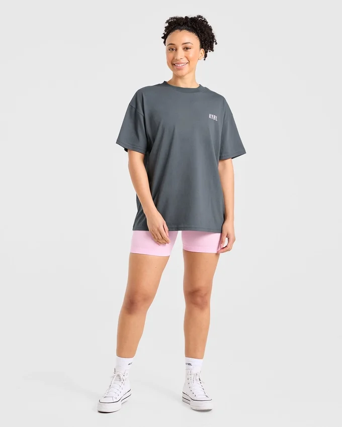 Sculpting Season oversized T-shirt