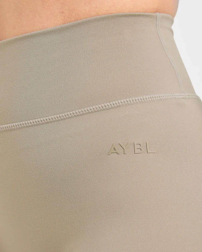 Staple fietskorte broek