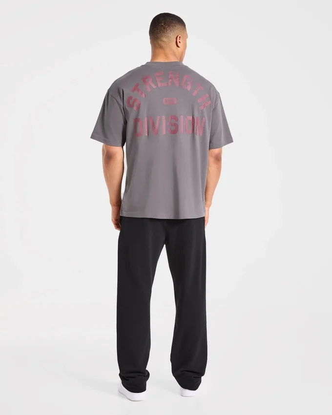 Strength Division oversized T-shirt