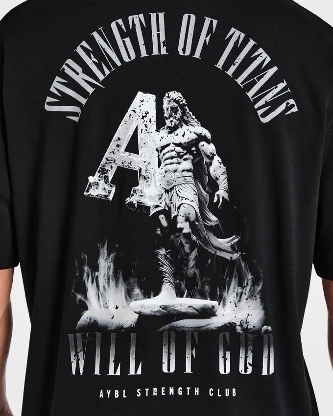 Strength Of Titans oversized T-shirt