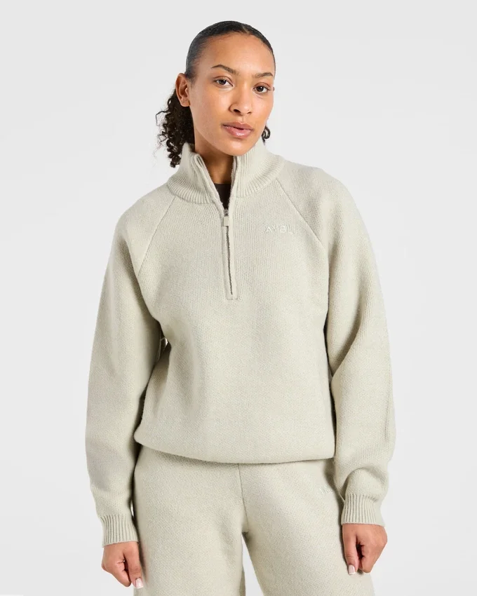 Zachte, oversized gebreide trui met 1/4 rits